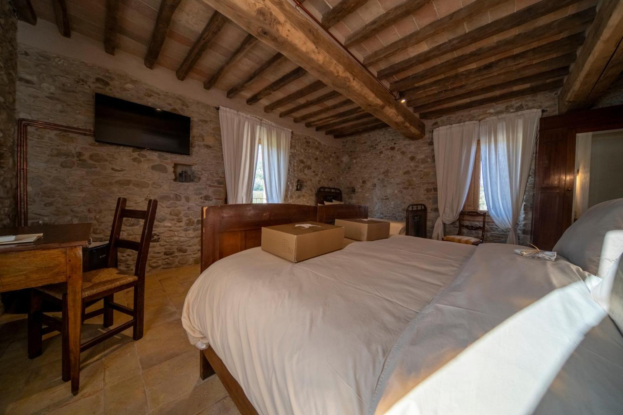 Agriturismo Podere Tovari Anghiari Kültér fotó