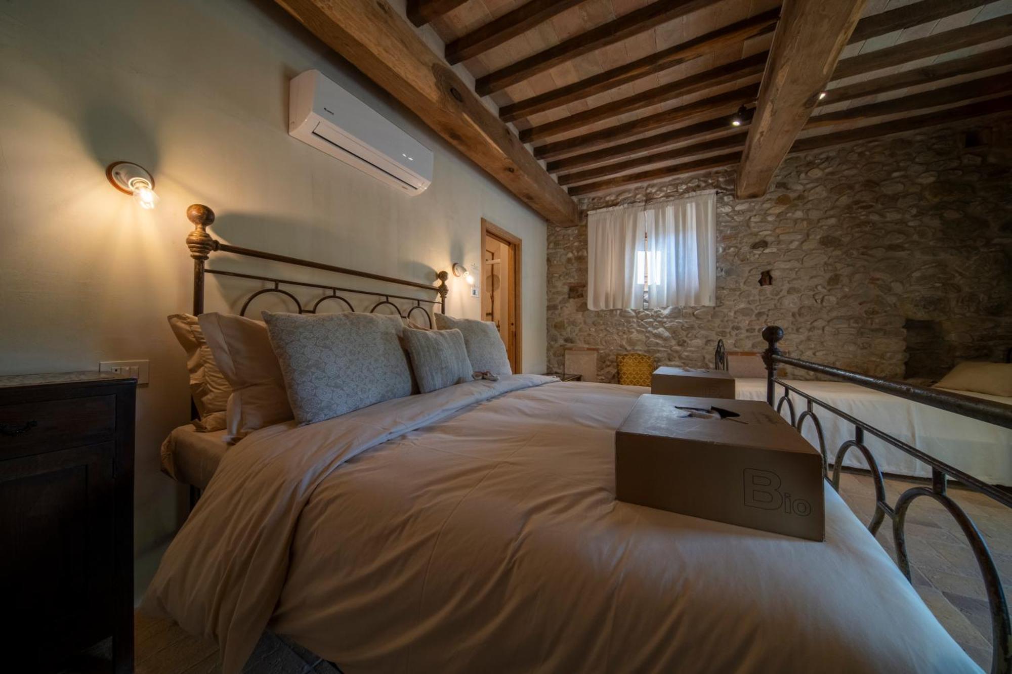 Agriturismo Podere Tovari Anghiari Kültér fotó