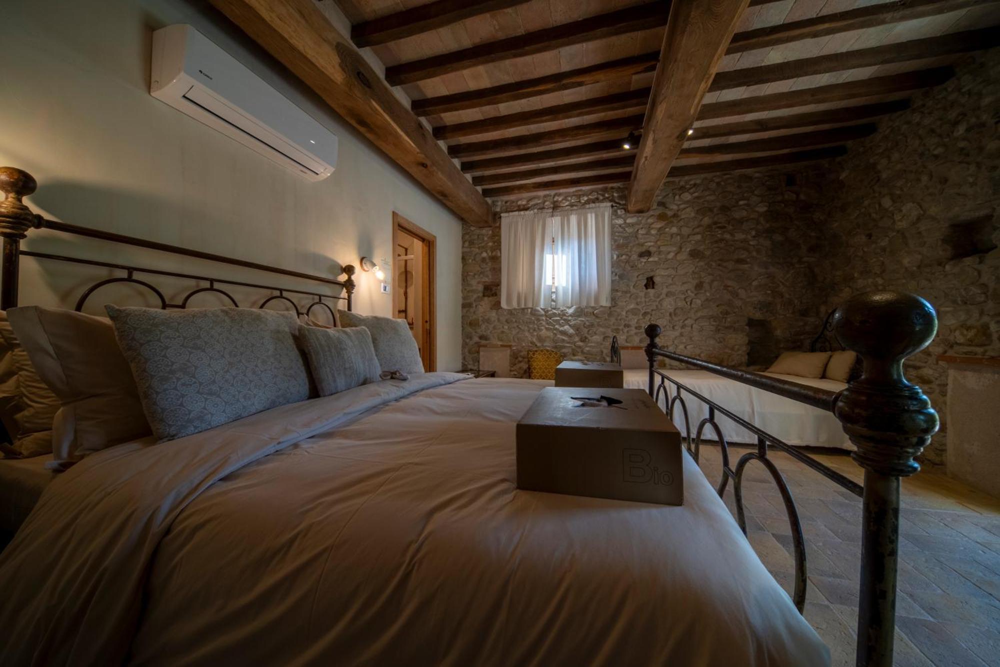 Agriturismo Podere Tovari Anghiari Kültér fotó